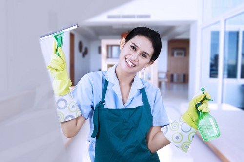Guest-ready apartment cleaning for a short-term rental in Merton